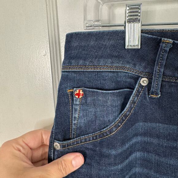 Hudson Beth Baby Boot Cut Jeans Dark Wash Mid Rise Size 32 Y2K Style Color MUDR - Picture 13 of 16